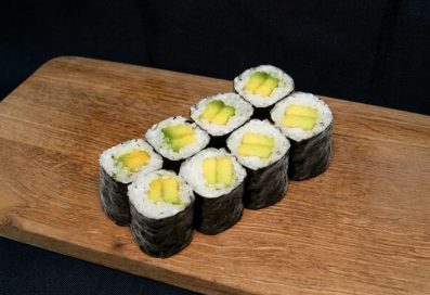 Макі авокадо